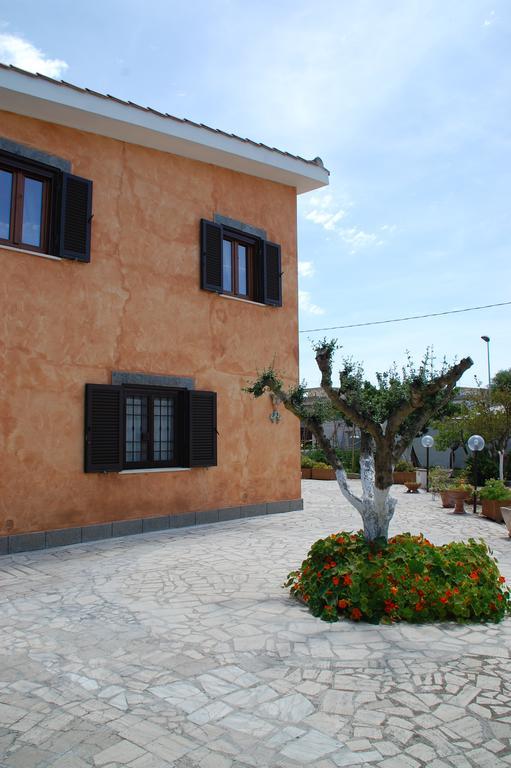 آنسيو B&B Villa Claudia المظهر الخارجي الصورة